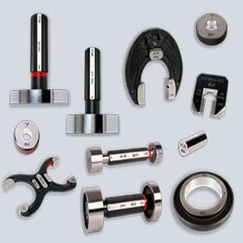 Gauges for Cylindrical Fits